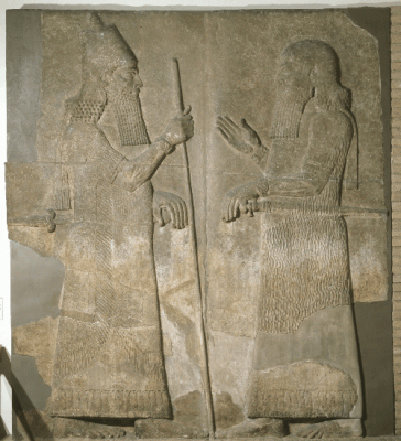 Figure 4. Digital re-colourations of a relief from the exterior of the palace of Sargon II at Khorsabad, depicting the king (left) holding a staff, facing an attendant (© Li Sou & the Trustees of the British Museum).